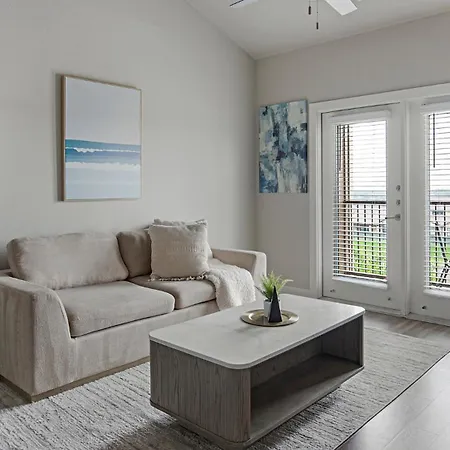 Mission Hill Apartments By Barsala